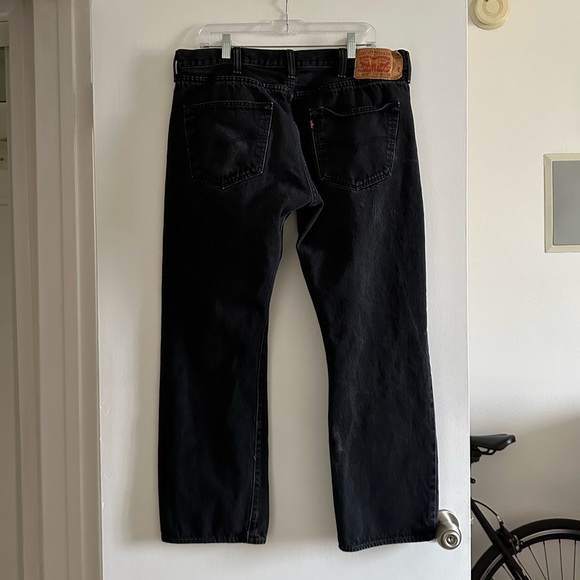 Levi Strauss Levi’s Black 501 Straight Leg Classic Denim Jeans Size 38X30 EUC - Picture 7 of 12